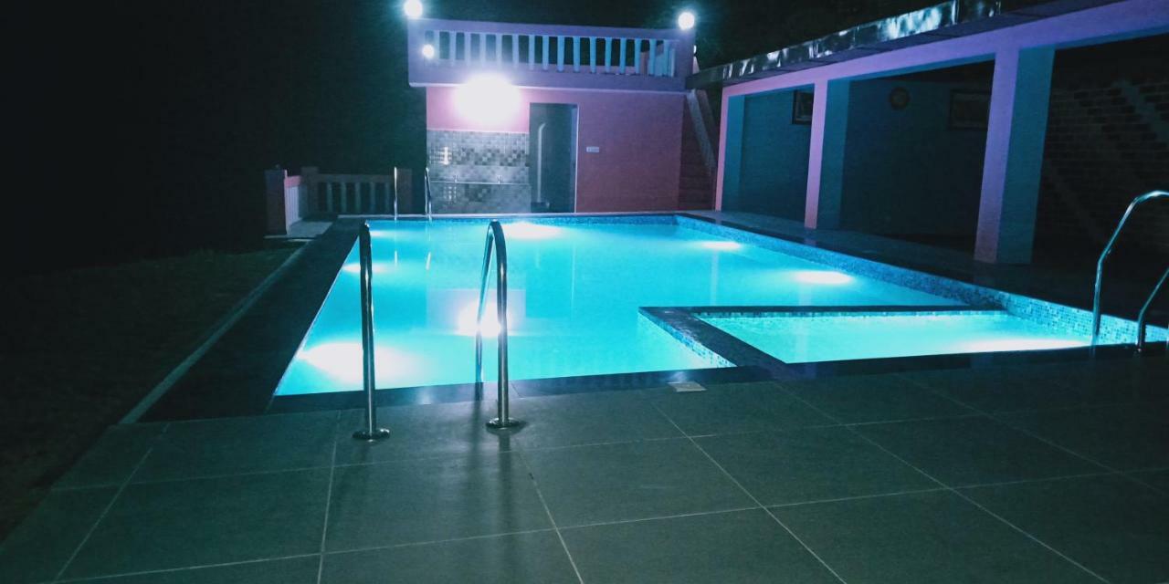 Shogi Sunshine Courtyard Resort מראה חיצוני תמונה